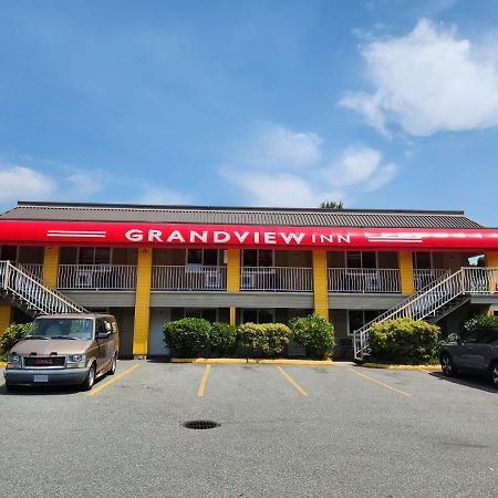 Grantview Inn Surrey Exterior photo